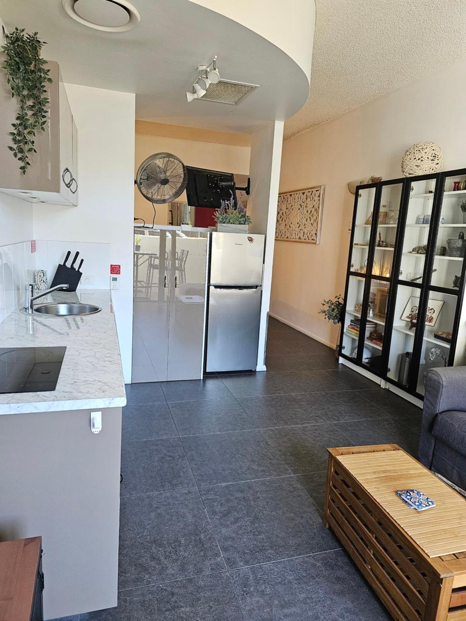 Grand Palais Boolarong Beachside Apartments Alexandra Headland Luaran gambar