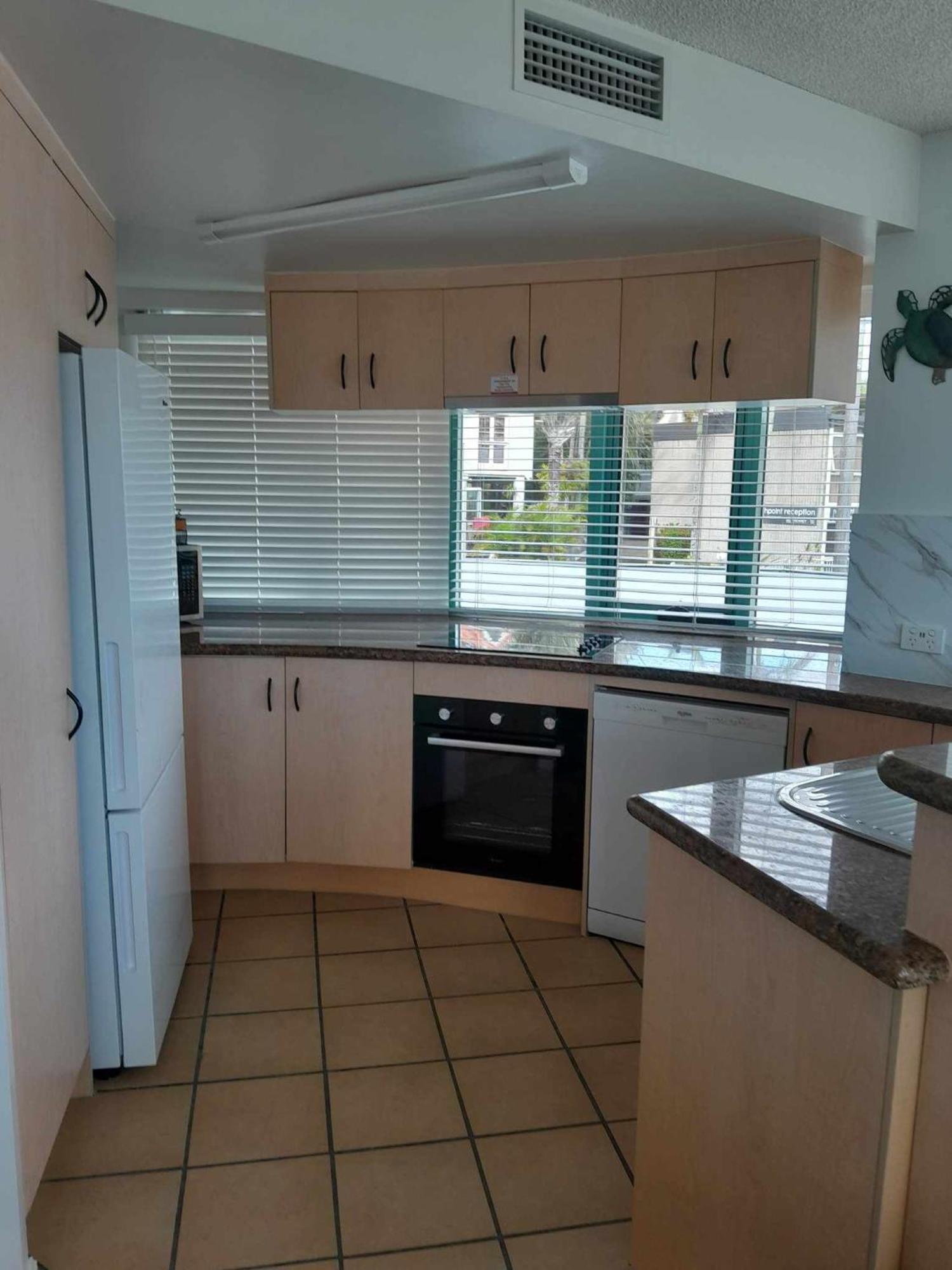 Grand Palais Boolarong Beachside Apartments Alexandra Headland Luaran gambar