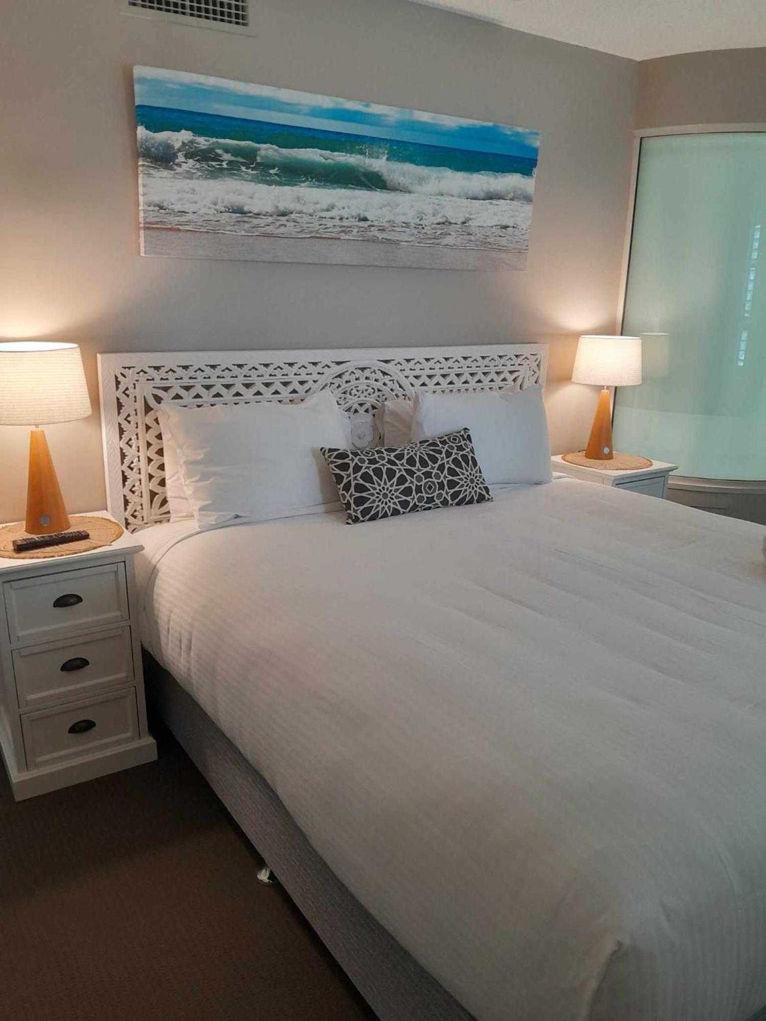 Grand Palais Boolarong Beachside Apartments Alexandra Headland Luaran gambar