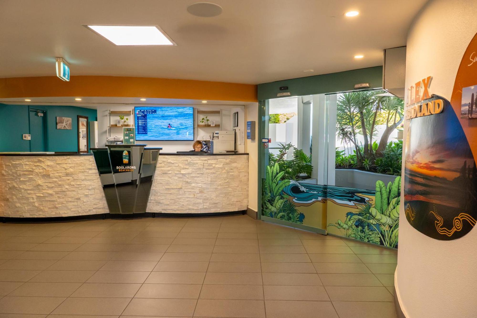 Grand Palais Boolarong Beachside Apartments Alexandra Headland Luaran gambar