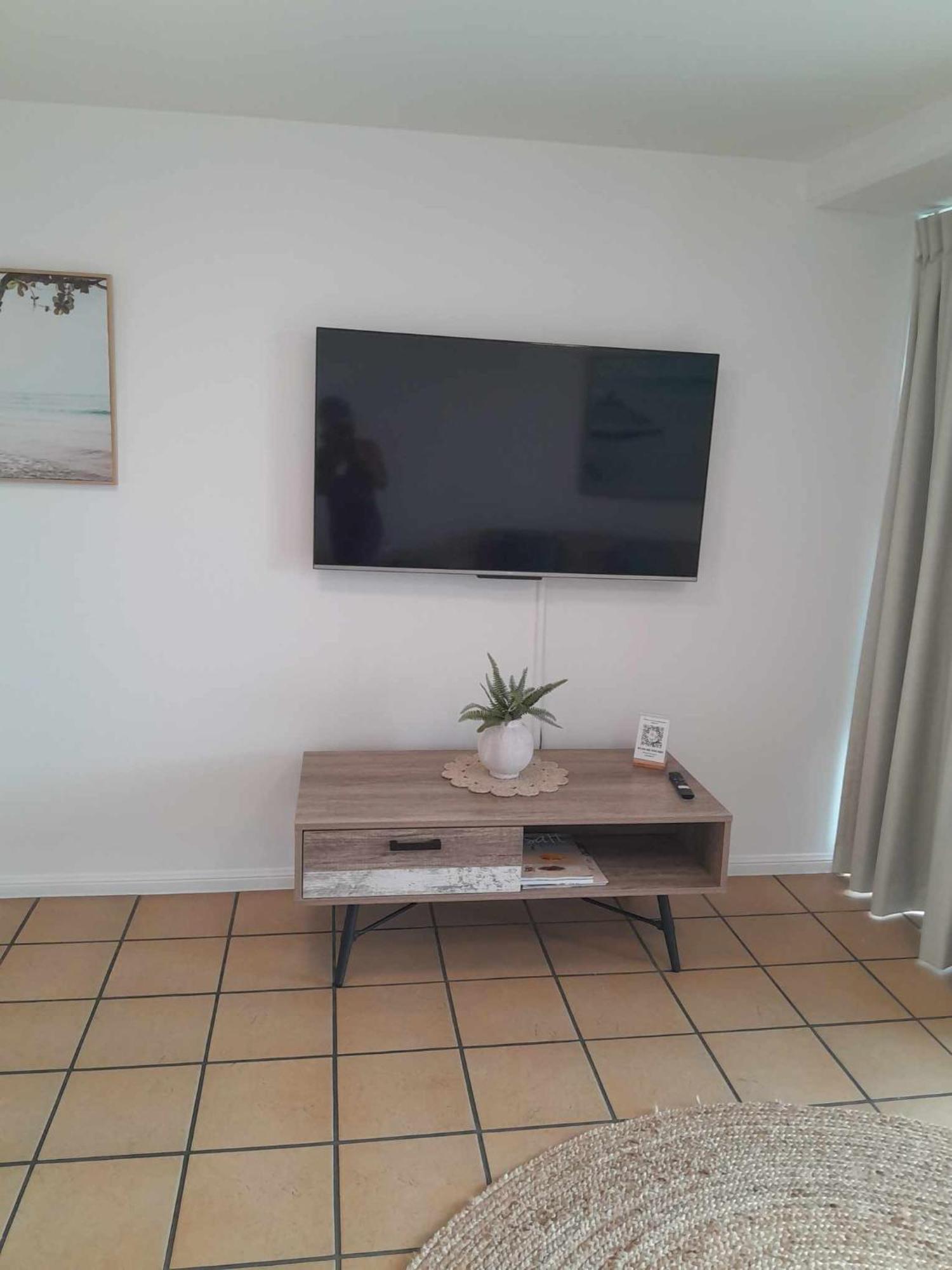 Grand Palais Boolarong Beachside Apartments Alexandra Headland Luaran gambar