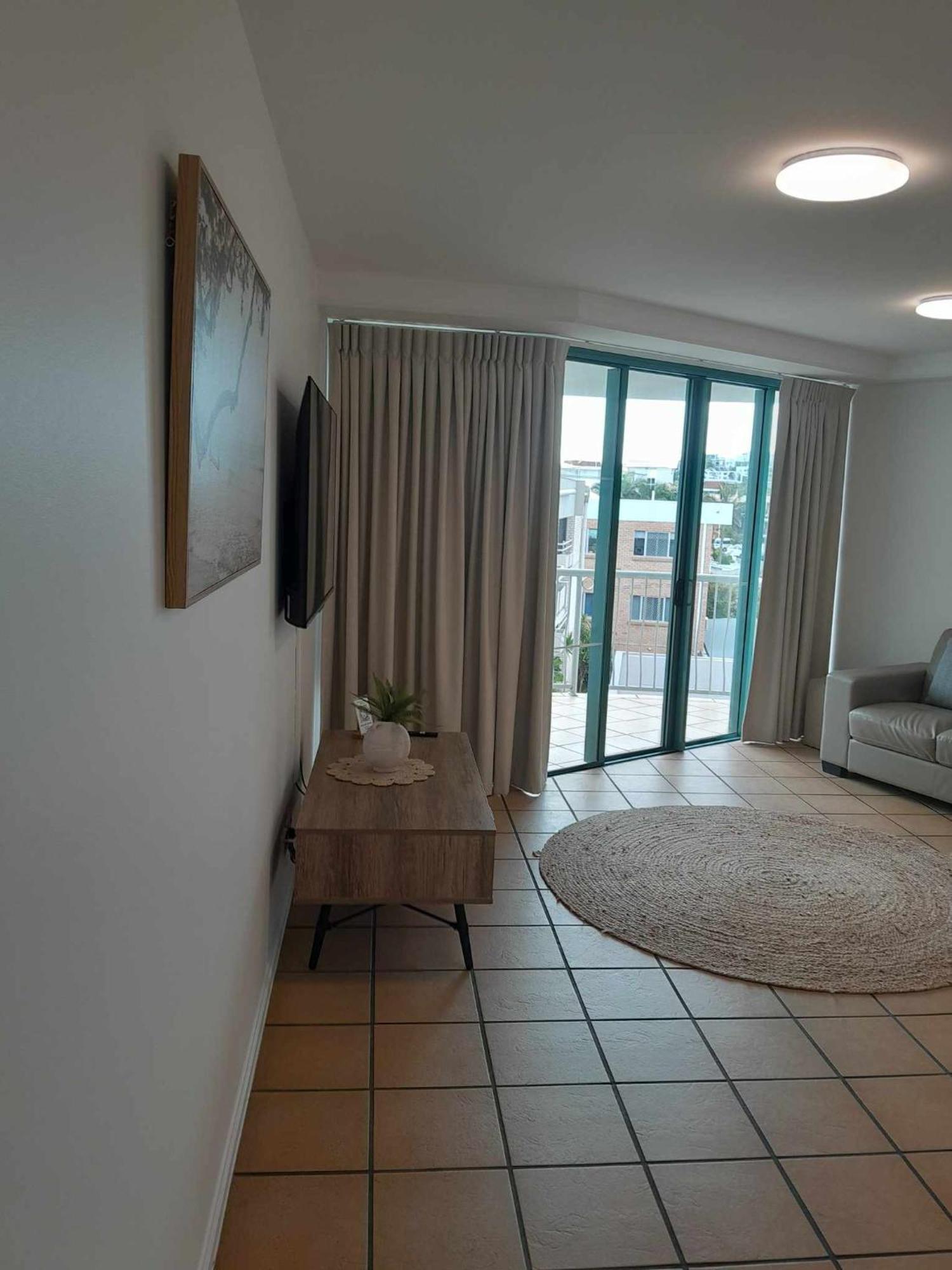 Grand Palais Boolarong Beachside Apartments Alexandra Headland Luaran gambar